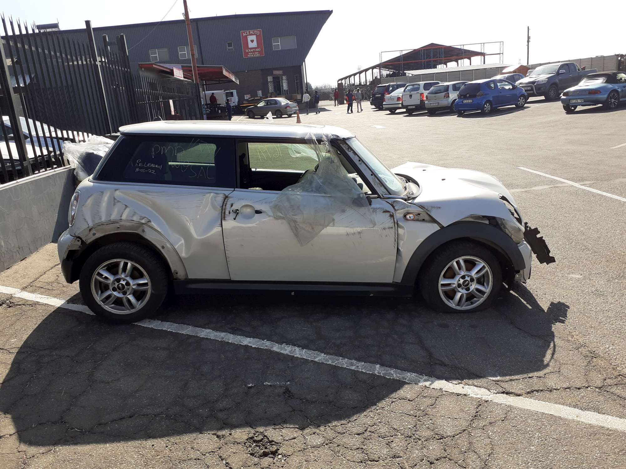 Mini cooper outlet scrap yard