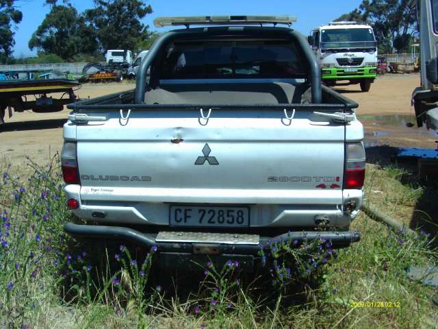 Mitsubishi colt deals mud flaps